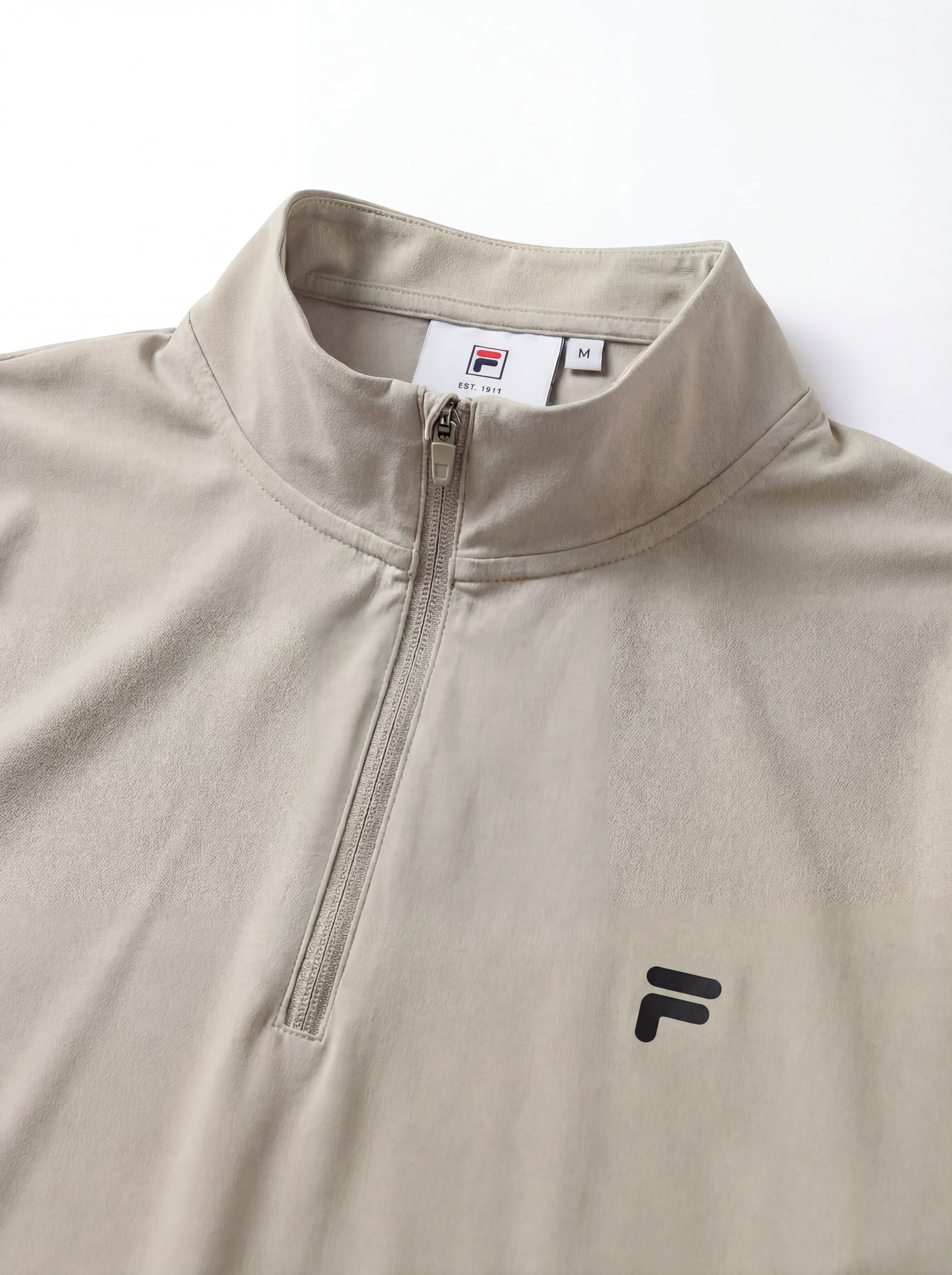 FL010-2026 FILA  Áo thun nam kiểu dáng mới, cổ lửng