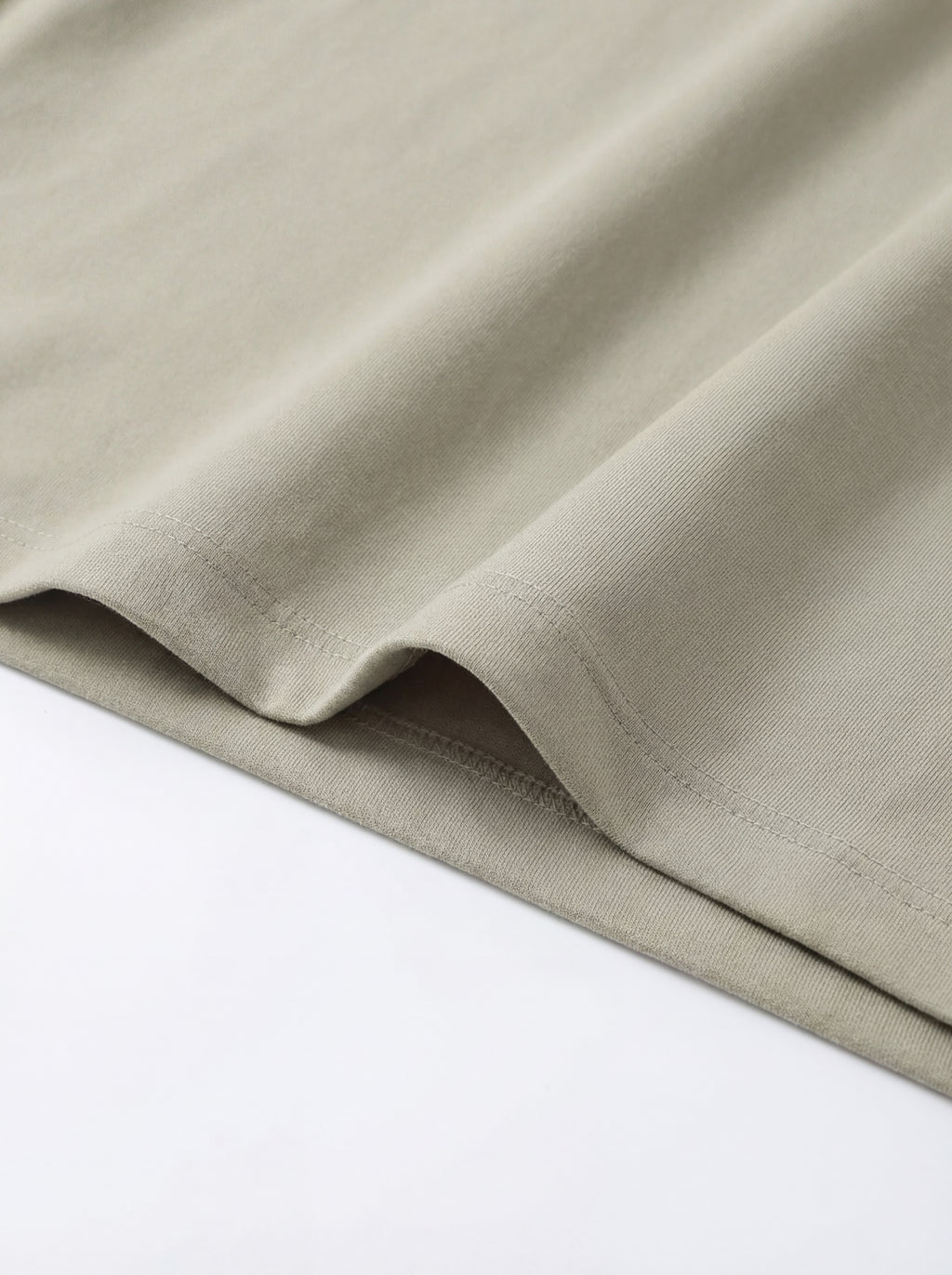 FL010-2026 FILA  Áo thun nam kiểu dáng mới, cổ lửng
