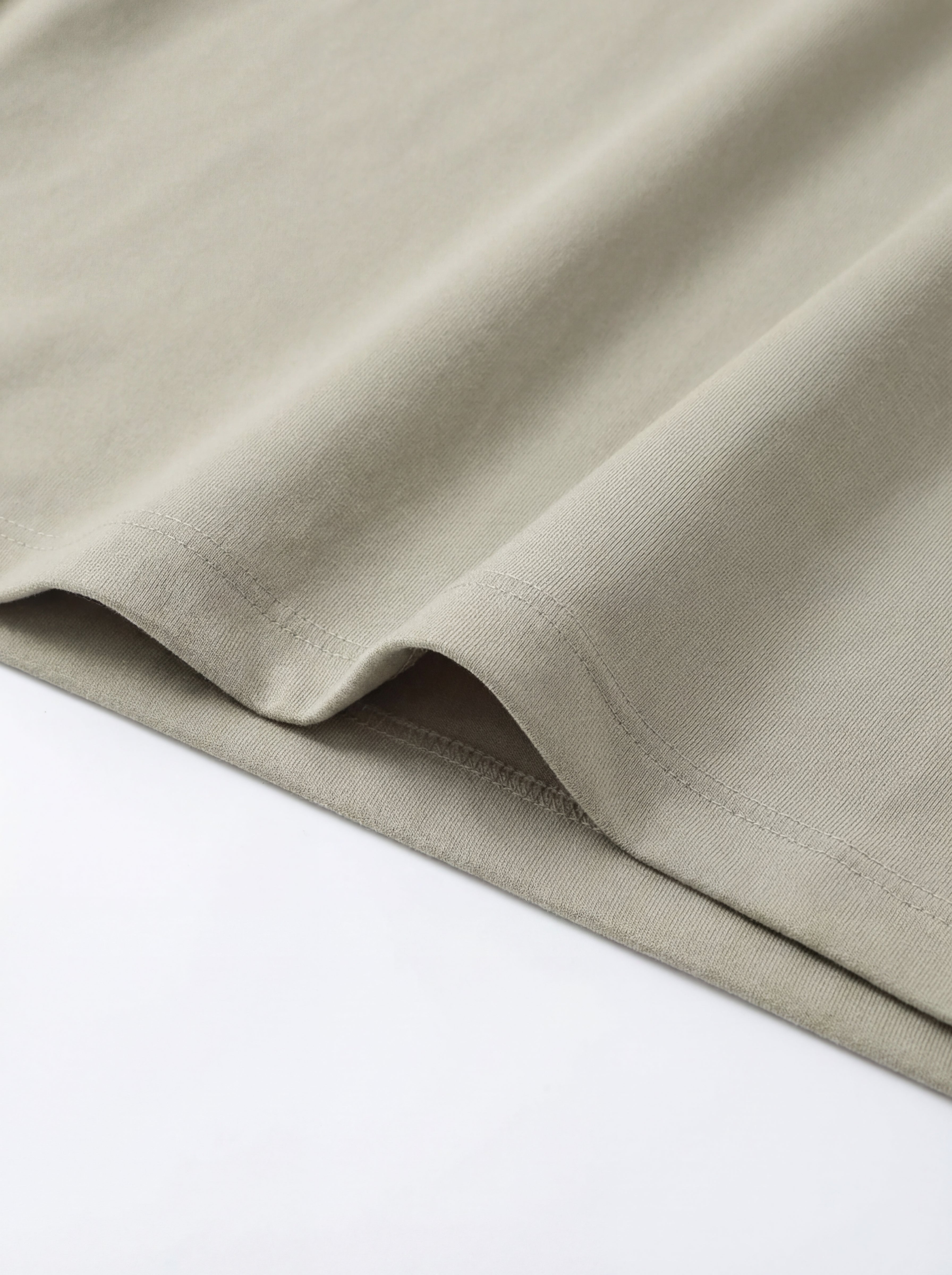 FL010-2026 FILA  Áo thun nam kiểu dáng mới, cổ lửng